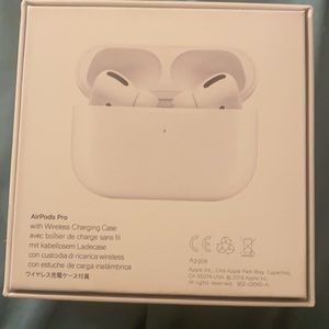 Apple air pod pros
